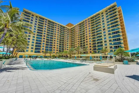 2501 S Ocean Drive Hollywood FL 33019