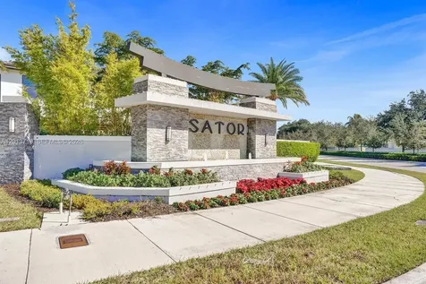 16036 NW 89th Court Miami Lakes FL 33018