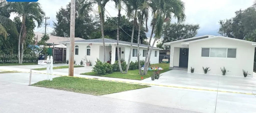 6820 SW 13th Terrace Miami FL 33144