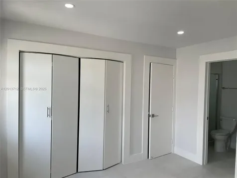 6820 SW 13th Terrace Miami FL 33144