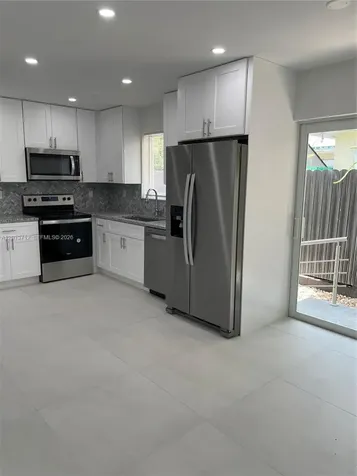 6820 SW 13th Terrace Miami FL 33144