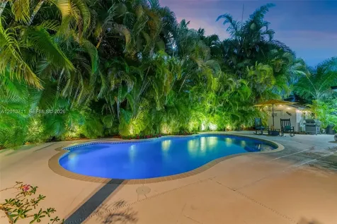 6651 SW 148th Court Miami FL 33193