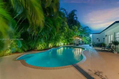 6651 SW 148th Court Miami FL 33193