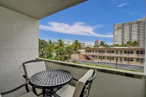 2017 S Ocean Drive Hallandale Beach FL 33009