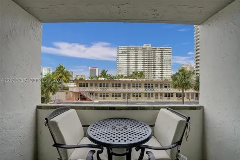 2017 S Ocean Drive Hallandale Beach FL 33009