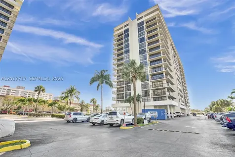2017 S Ocean Drive Hallandale Beach FL 33009