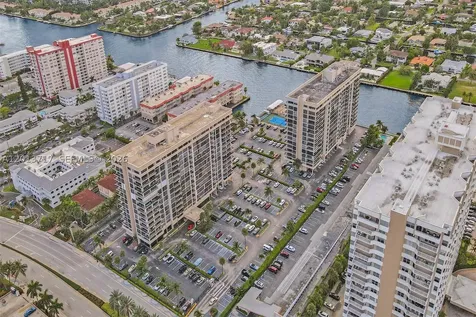 2017 S Ocean Drive Hallandale Beach FL 33009