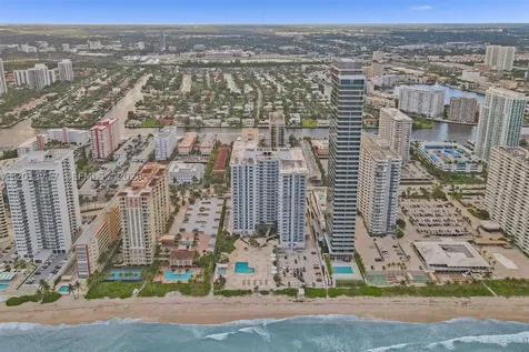 2017 S Ocean Drive Hallandale Beach FL 33009
