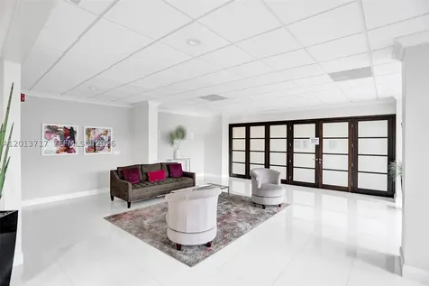 2017 S Ocean Drive Hallandale Beach FL 33009