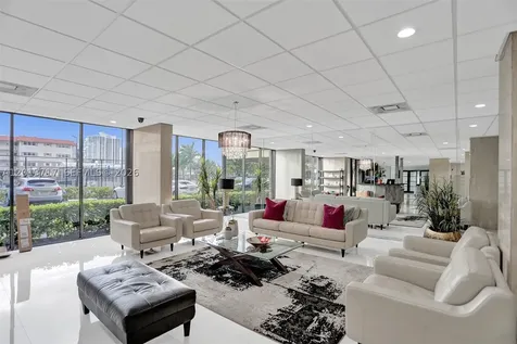 2017 S Ocean Drive Hallandale Beach FL 33009