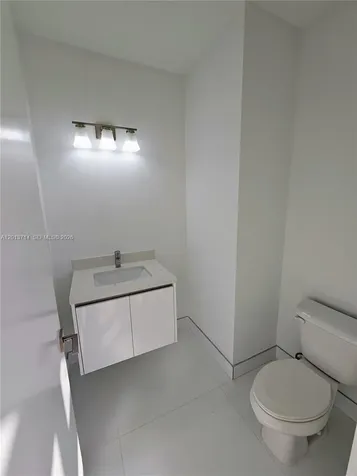 10289 NW 75th Terrace Doral FL 33178