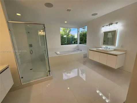 10289 NW 75th Terrace Doral FL 33178