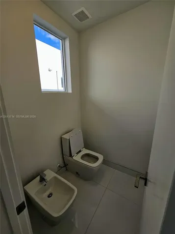 10289 NW 75th Terrace Doral FL 33178