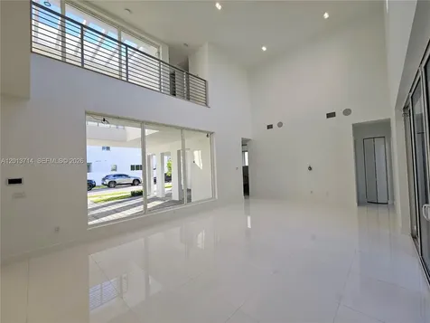 10289 NW 75th Terrace Doral FL 33178