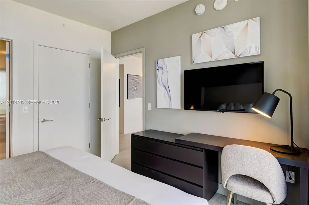 4010 S Ocean Drive Hollywood FL 33019