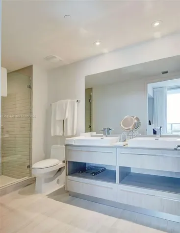 4010 S Ocean Drive Hollywood FL 33019