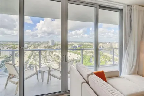 4010 S Ocean Drive Hollywood FL 33019