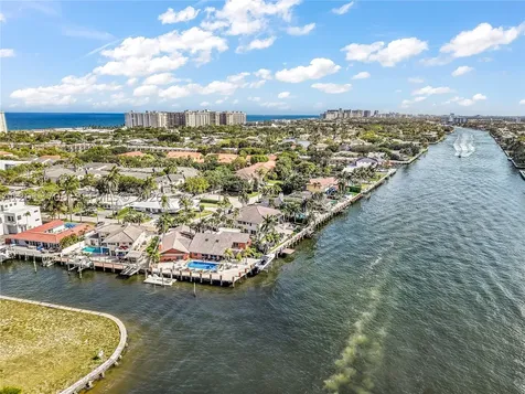 1940 S Blue Water Terrace S Lauderdale By The Sea FL 33062