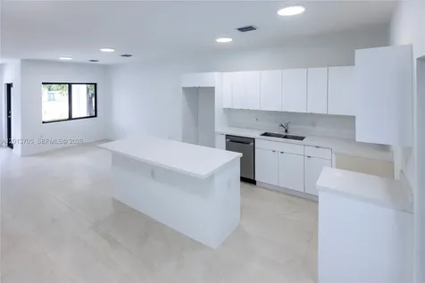2969 NW 59 Street Miami FL 33142