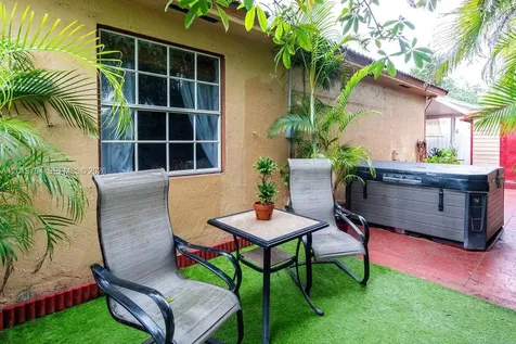 7411 W 33rd Avenue Hialeah FL 33018