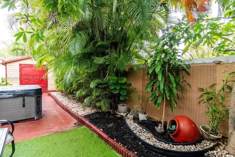 7411 W 33rd Avenue Hialeah FL 33018
