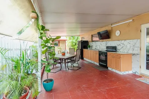 7411 W 33rd Avenue Hialeah FL 33018
