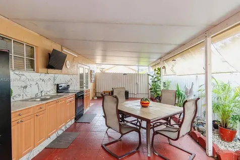 7411 W 33rd Avenue Hialeah FL 33018