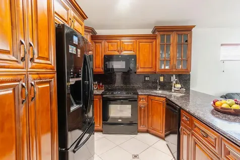 7411 W 33rd Avenue Hialeah FL 33018