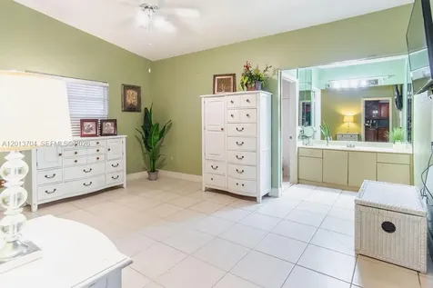 7411 W 33rd Avenue Hialeah FL 33018