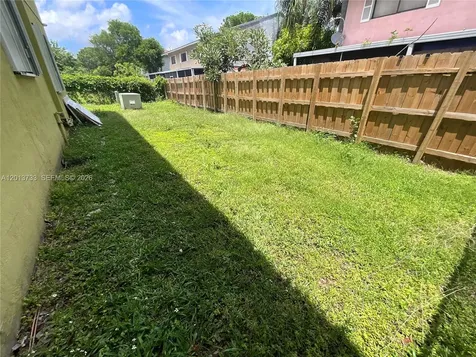 209 NE 141st Street Miami FL 33161