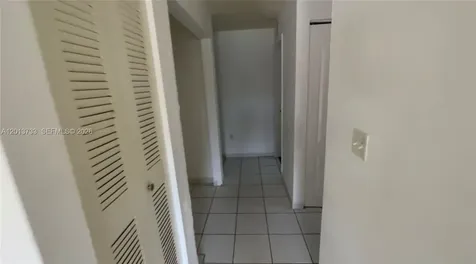 209 NE 141st Street Miami FL 33161