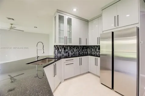 4207 W Whitewater Avenue Weston FL 33332