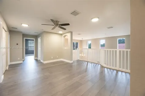 4207 W Whitewater Avenue Weston FL 33332