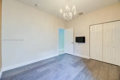 4207 W Whitewater Avenue Weston FL 33332
