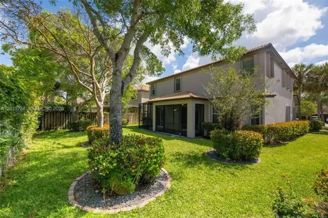 4207 W Whitewater Avenue Weston FL 33332