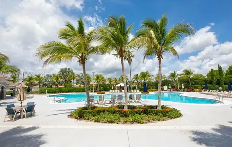 4207 W Whitewater Avenue Weston FL 33332