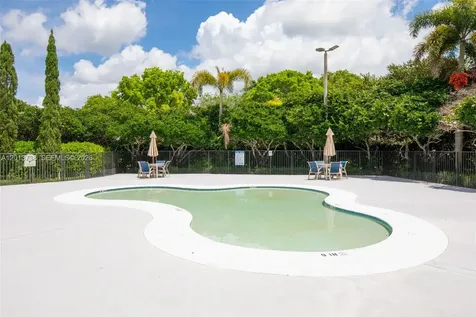 4207 W Whitewater Avenue Weston FL 33332