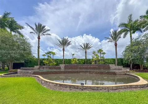 4207 W Whitewater Avenue Weston FL 33332