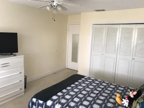 3965 NW 9th Avenue Deerfield Beach FL 33064