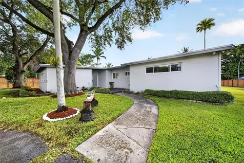 11665 W Biscayne Canal Road Miami FL 33161