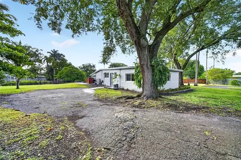 11665 W Biscayne Canal Road Miami FL 33161