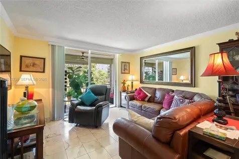 2851 Leonard Drive Aventura FL 33160