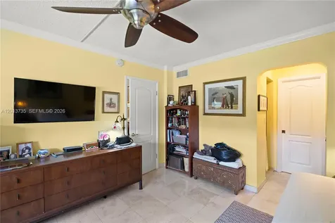 2851 Leonard Drive Aventura FL 33160