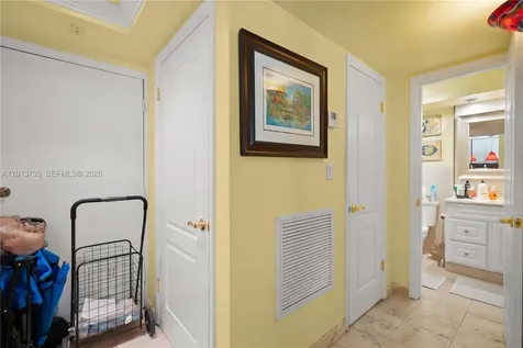 2851 Leonard Drive Aventura FL 33160