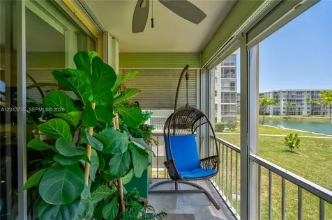 2851 Leonard Drive Aventura FL 33160