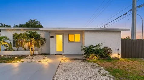Miami Gardens FL 33056