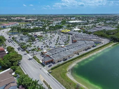 16285 SW 88 Street Kendall FL 33193