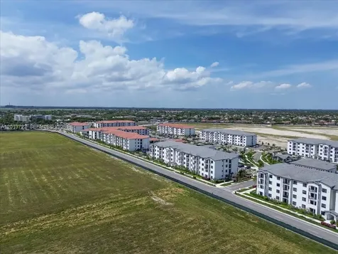 16285 SW 88 Street Kendall FL 33193