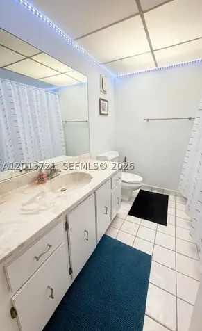 240 Lakeview Drive Weston FL 33326