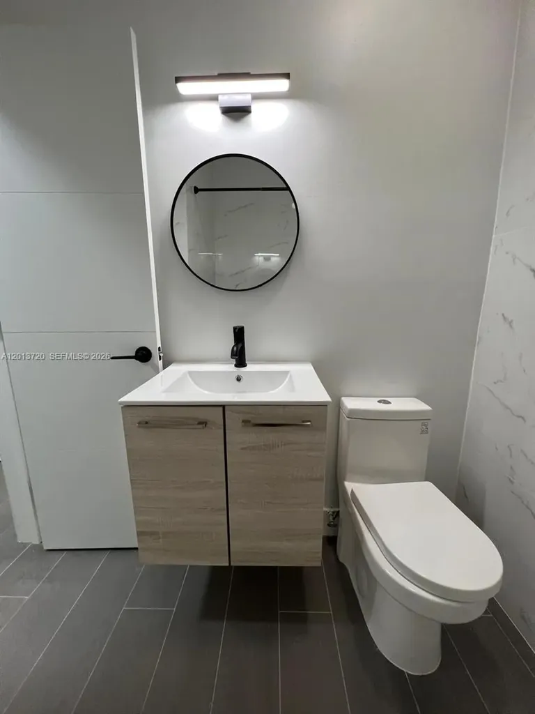2640 NE 215th Street Miami FL 33180